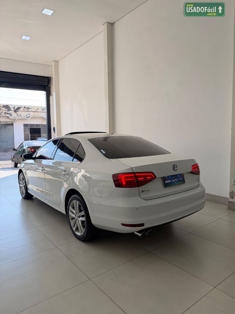 Volkswagen Jetta Highline 2.0 TSI Automático Tiptronic 2015/2015 — foto 6 de 19