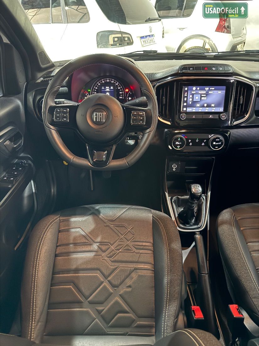 Fiat Strada Volcano CD 1.3 Mecânico Flex 2023/2023 — foto 11 de 15
