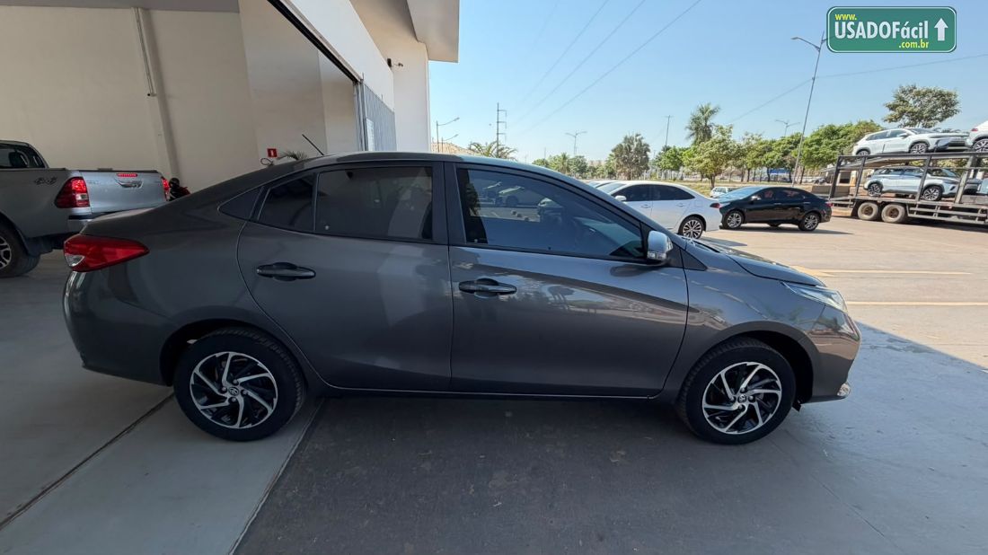 Toyota Yaris Sedan XLS 1.5 Automático Flex 2023/2024 — foto 2 de 16