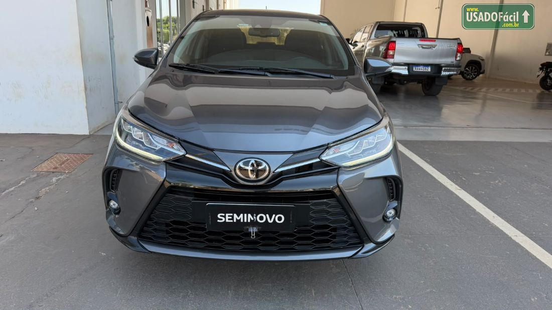 Toyota Yaris Sedan XLS 1.5 Automático Flex 2023/2024 — foto 3 de 16