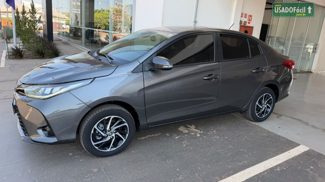 Toyota Yaris Sedan XLS 1.5 Automático Flex 2023/2024 — foto 5 de 16