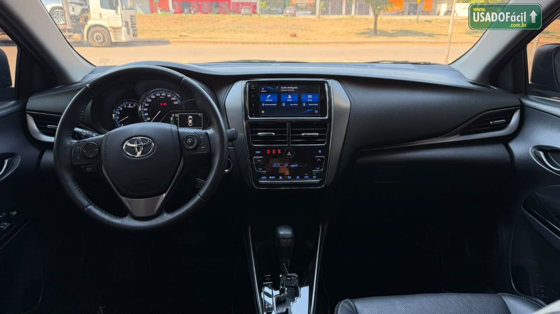 Toyota Yaris Sedan XLS 1.5 Automático Flex 2023/2024 — foto 6 de 16