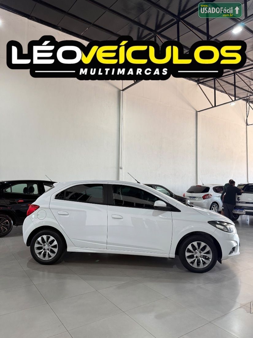 CHEVROLET/GM Onix Hatch LT 1.4 Automático Flex 2017/2017 — foto 6 de 14