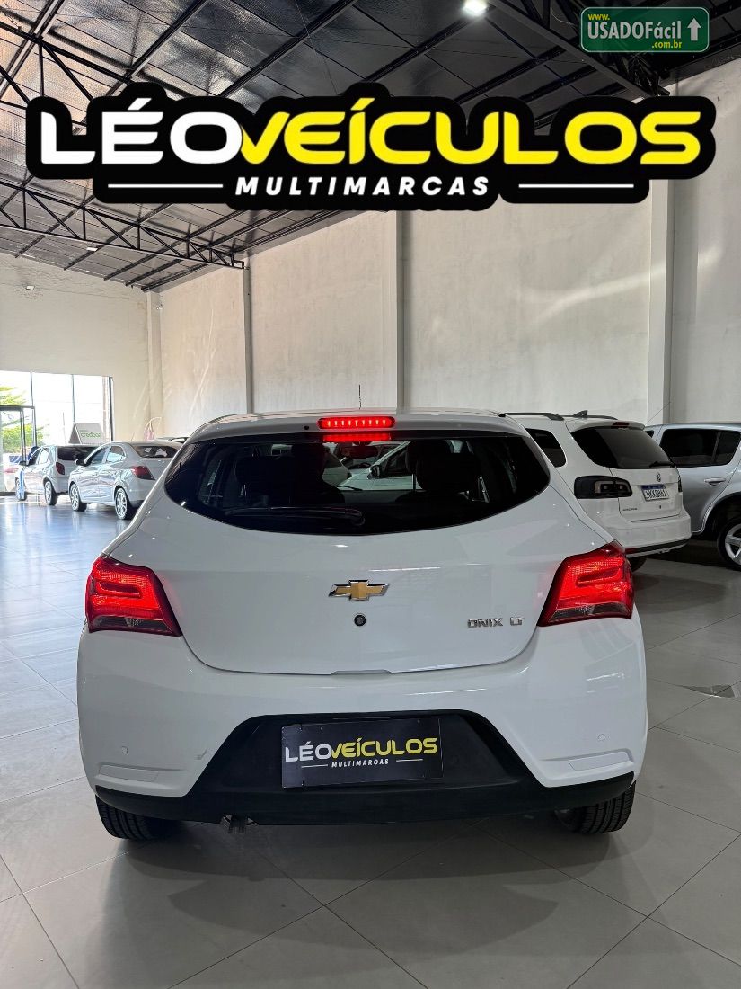 CHEVROLET/GM Onix Hatch LT 1.4 Automático Flex 2017/2017 — foto 7 de 14