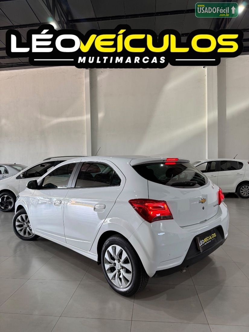 CHEVROLET/GM Onix Hatch LT 1.4 Automático Flex 2017/2017 — foto 8 de 14