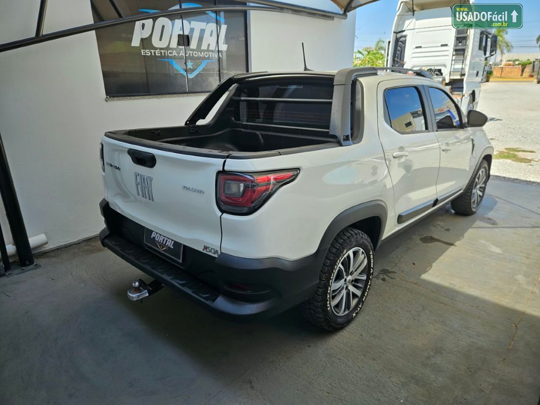 Fiat Strada Volcano CD 1.3 Mecânico Flex 2023/2023 — foto 3 de 8