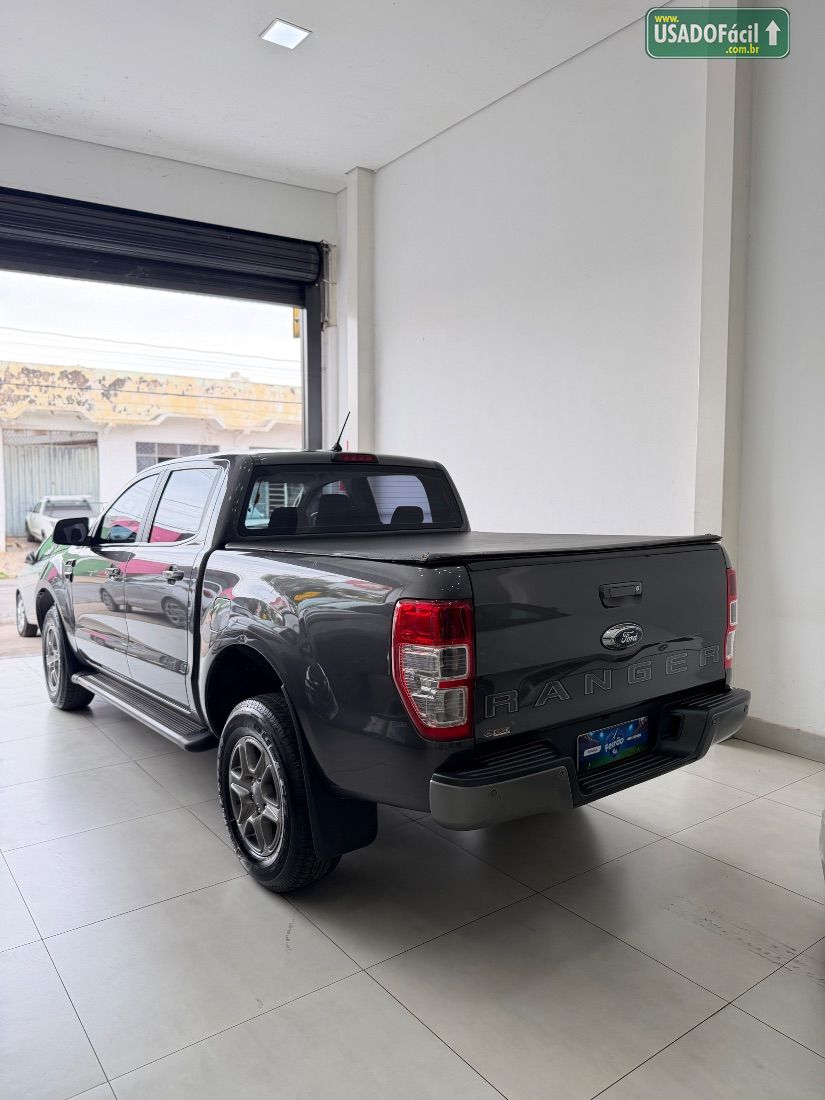 Ford Ranger XLS CD 2.2 4x2 Automático Diesel 2020/2021 — foto 6 de 19