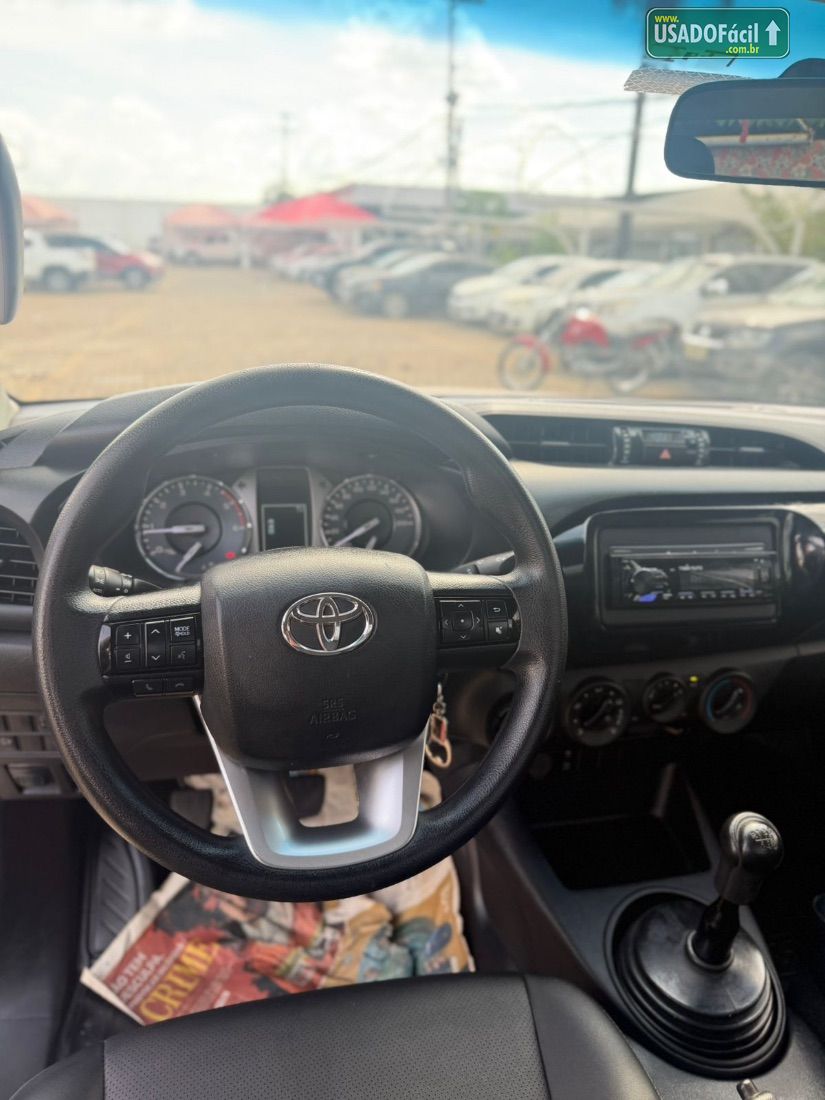 Toyota Hilux CS 4x4 2.8 TDI Mecânico Diesel 2024/2025 — foto 7 de 9