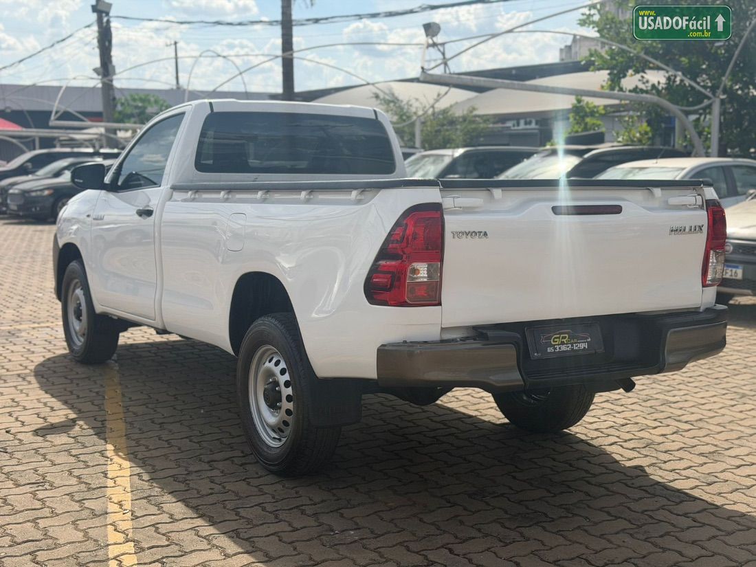 Toyota Hilux CS 4x4 2.8 TDI Mecânico Diesel 2024/2025 — foto 3 de 9