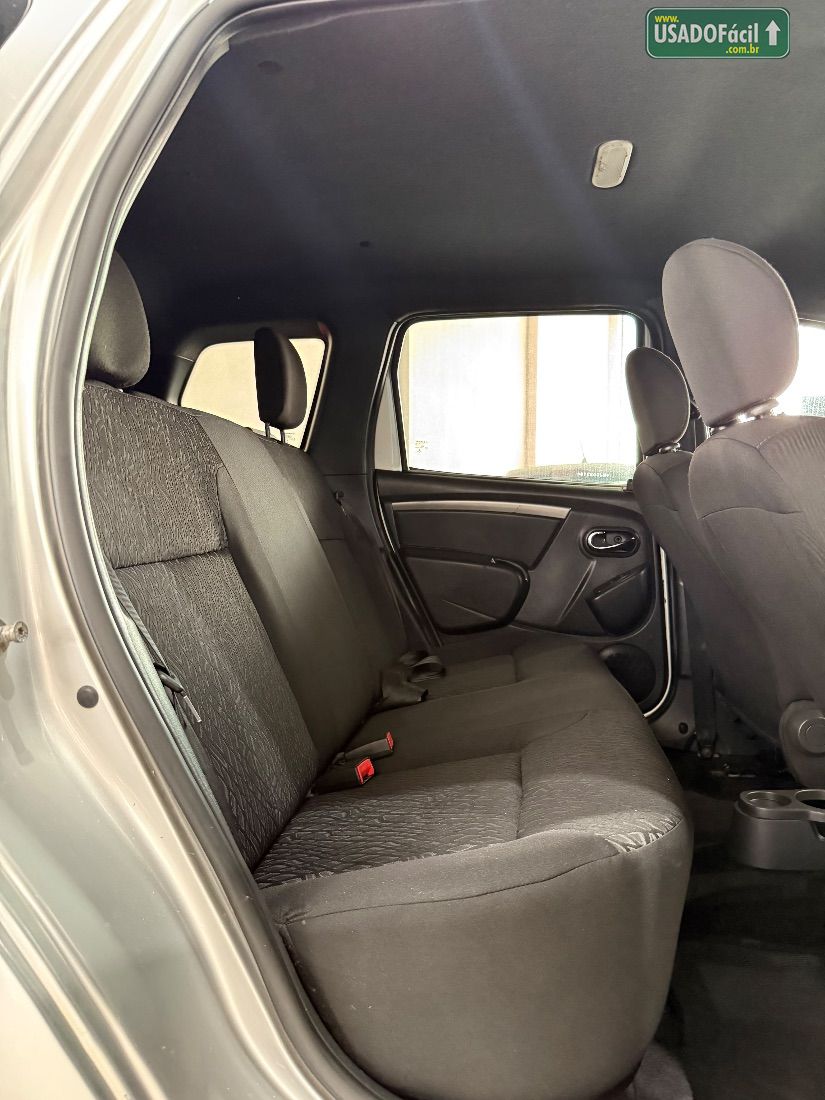 Renault Duster Expression 1.6 Mecânico Hi-Flex 2017/2017 — foto 9 de 13