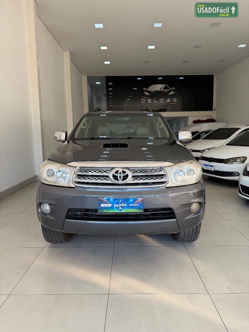 Toyota Hilux SW4 SRV D4-D 3.0 4x4 TDI Automático Diesel 2009/2009 — foto 2 de 22
