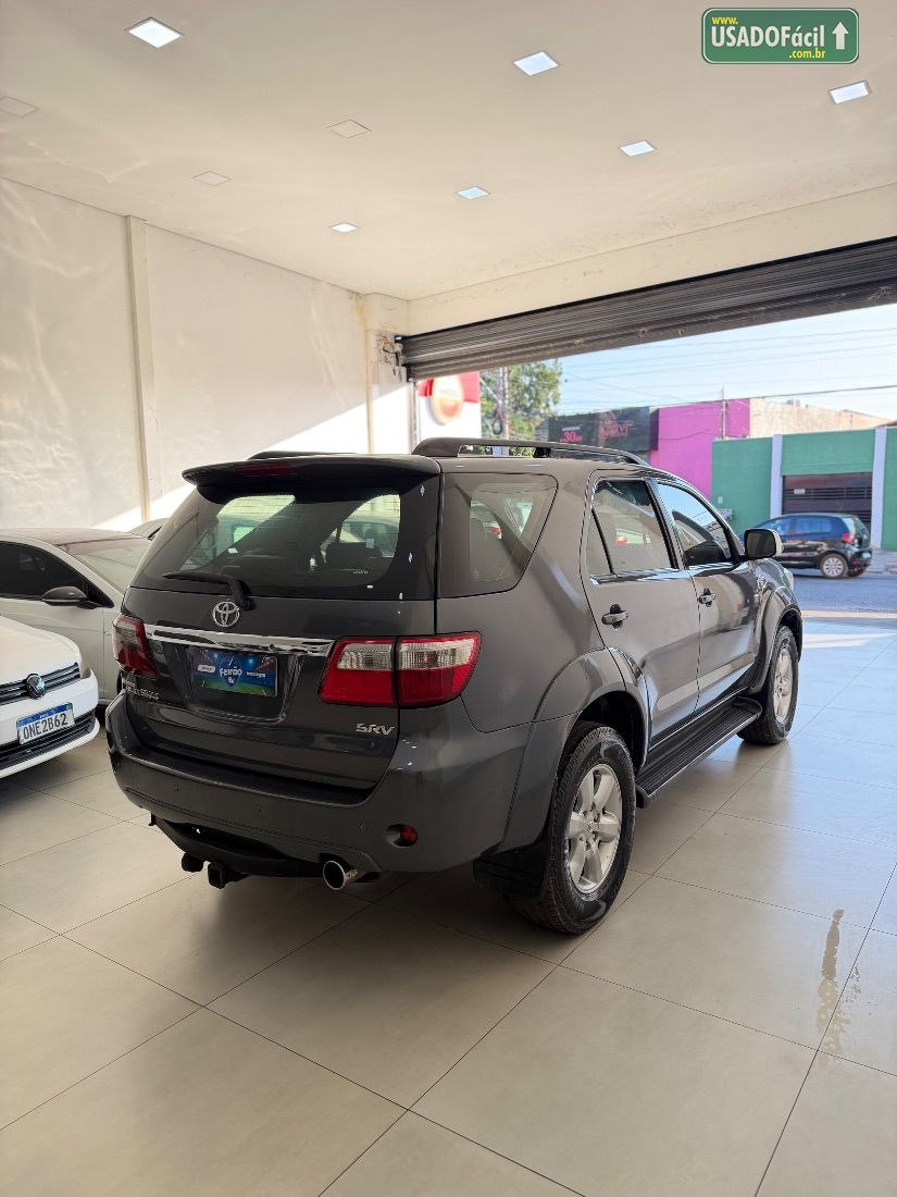 Toyota Hilux SW4 SRV D4-D 3.0 4x4 TDI Automático Diesel 2009/2009 — foto 7 de 22