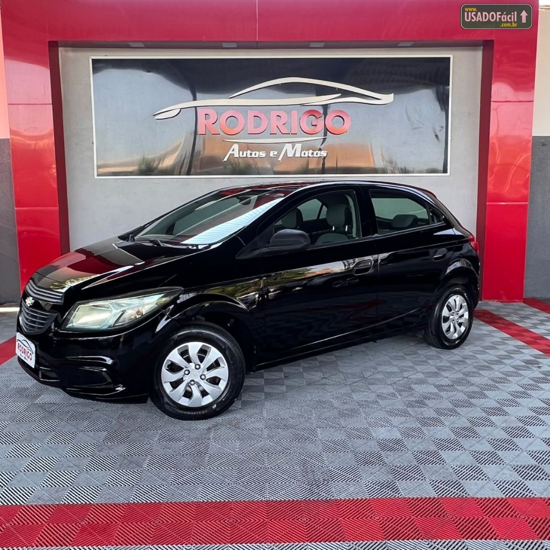 CHEVROLET/GM Onix Hatch LS 1.0 Mecânico Flex 2015/2015 — foto 3 de 11