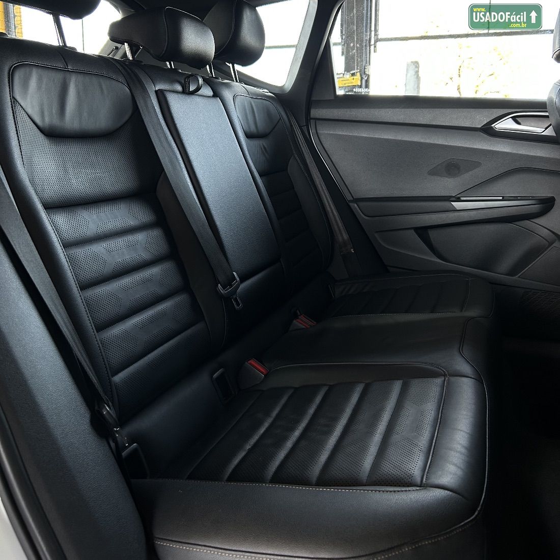 Volkswagen Taos Highline 250 TSI 1.4 Automático Flex 2023/2023 — foto 10 de 11