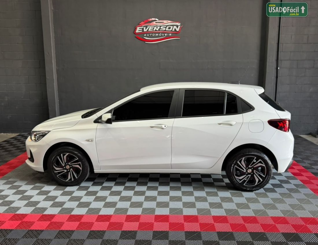 CHEVROLET/GM Onix Hatch 1.0 Mecânico Flex 2023/2024 — foto 5 de 15