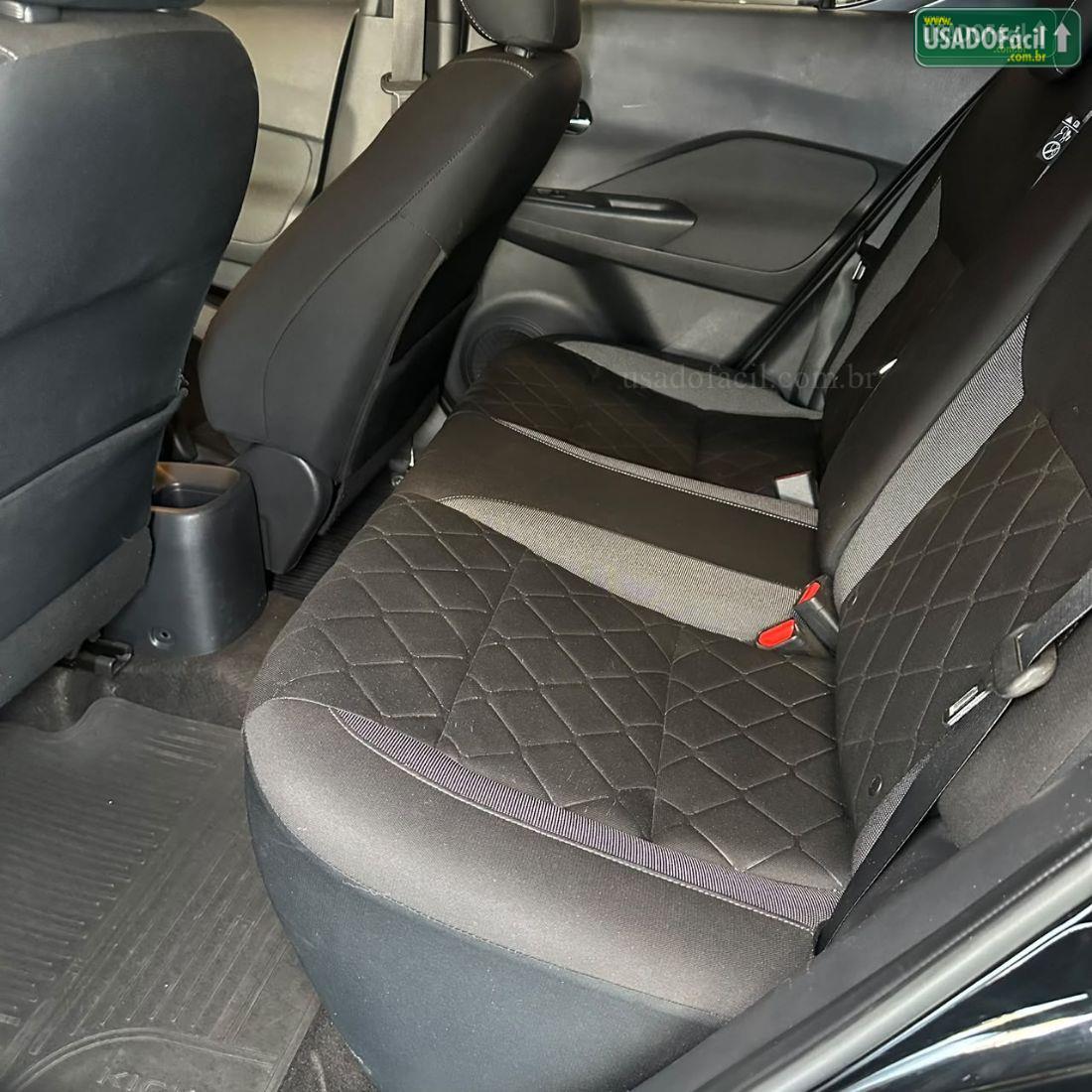 Nissan Kicks SV 1.6 Automático FlexStar 2017/2018 — foto 11 de 15