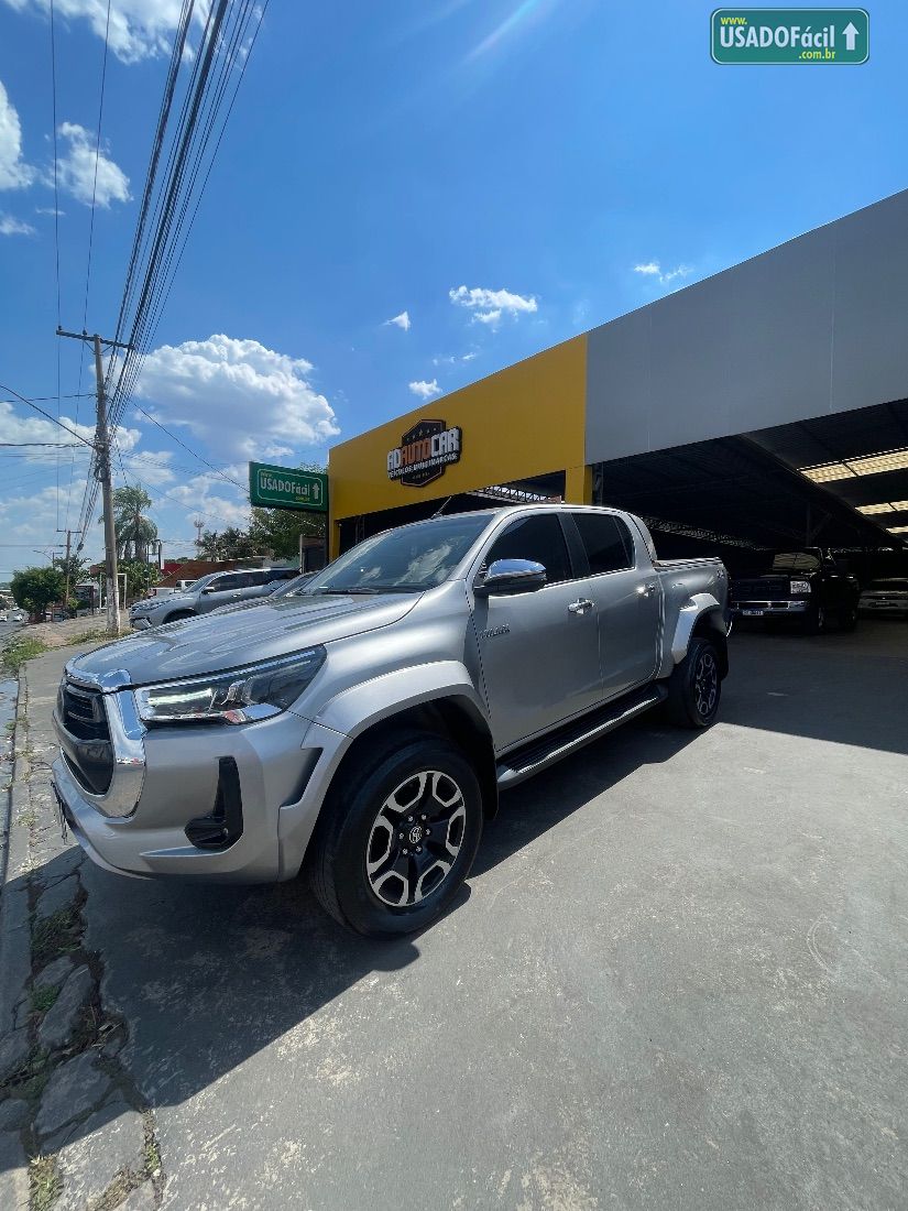 Toyota Hilux SRX Plus CD 2.8 4x4 TDI Automático Diesel 2024/2024 — foto 2 de 11