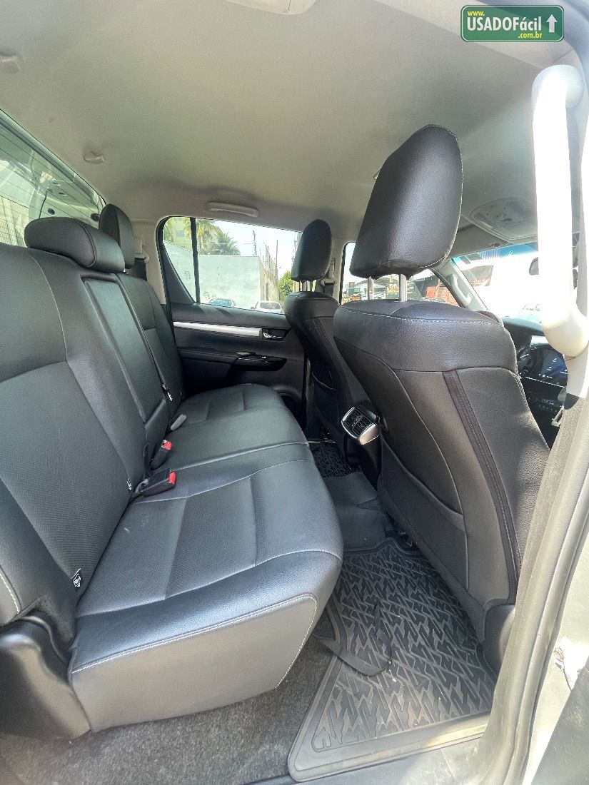 Toyota Hilux SRX Plus CD 2.8 4x4 TDI Automático Diesel 2024/2024 — foto 8 de 11