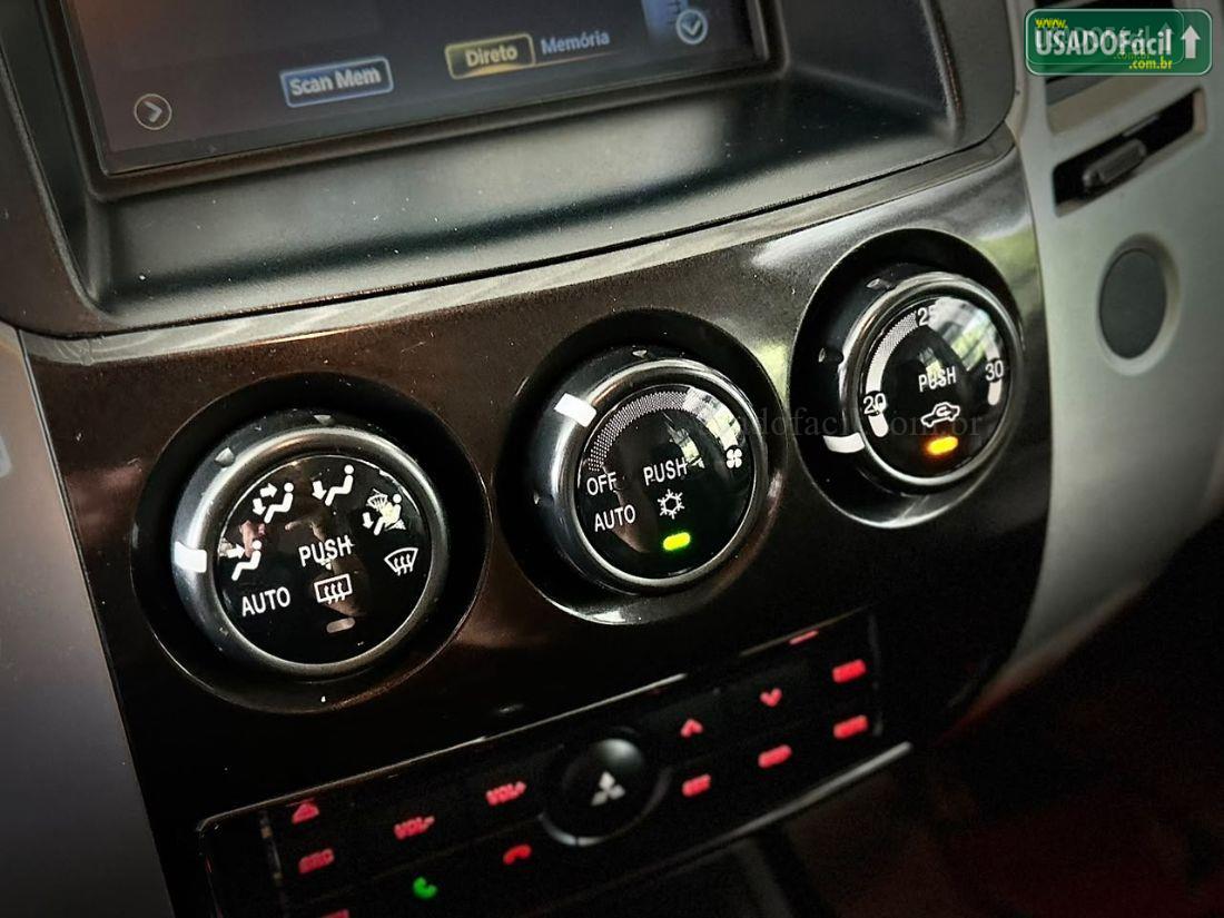 MITSUBISHI Pajero Dakar 3.5 4X4 Automático Flex 2015/2016 — foto 22 de 23