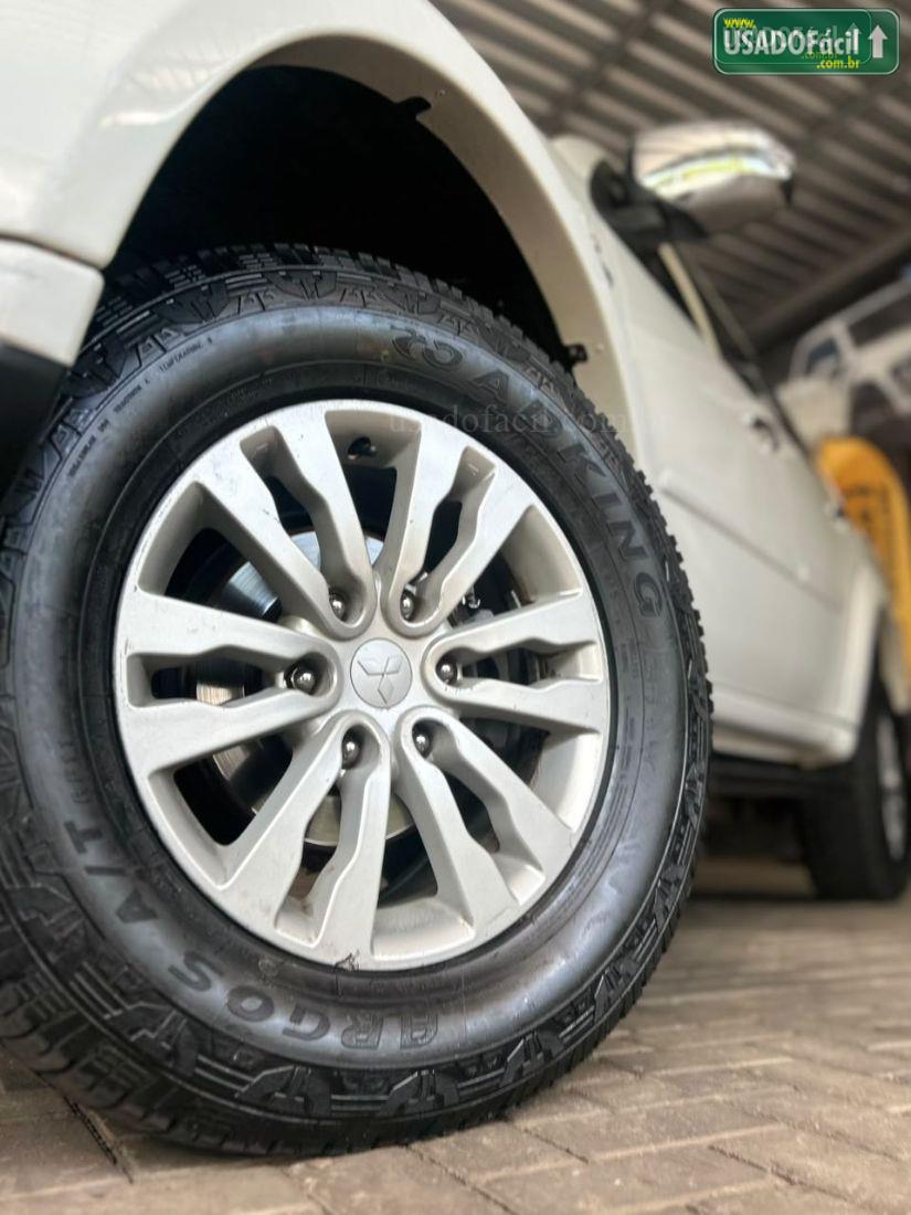 MITSUBISHI Pajero Dakar 3.5 4X4 Automático Flex 2015/2016 — foto 12 de 23