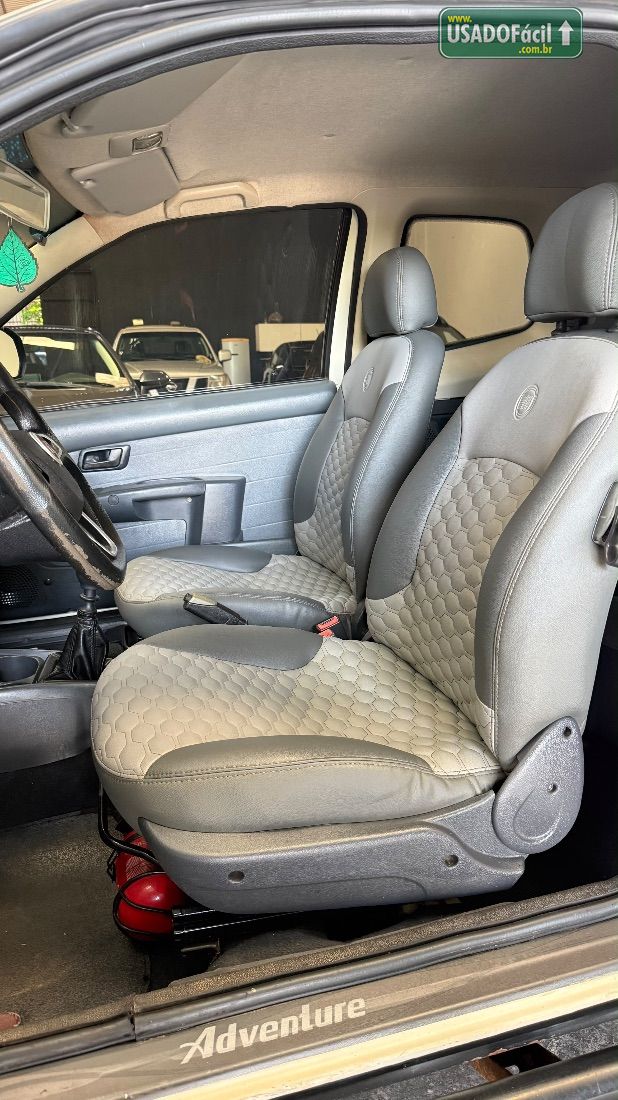 Fiat Strada Adventure Locker CD 1.8 Flex 2011/2011 — foto 13 de 13