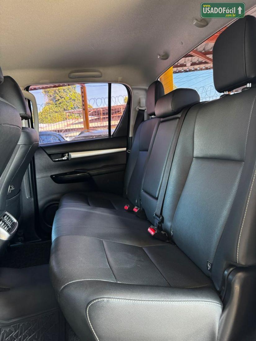 Toyota Hilux SRX CD 2.8 4x4 TDI Automático Diesel 2021/2021 — foto 15 de 15