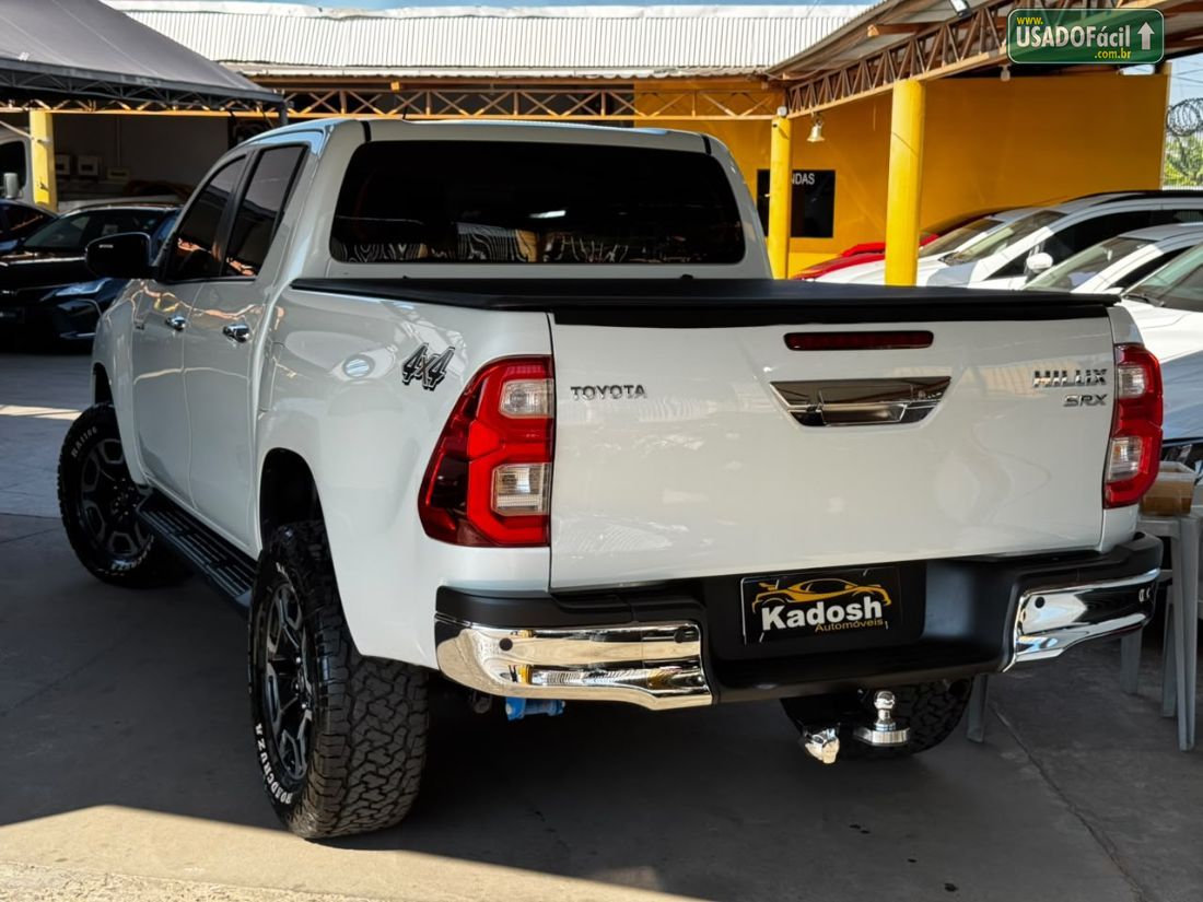 Toyota Hilux SRX CD 2.8 4x4 TDI Automático Diesel 2021/2021 — foto 8 de 15