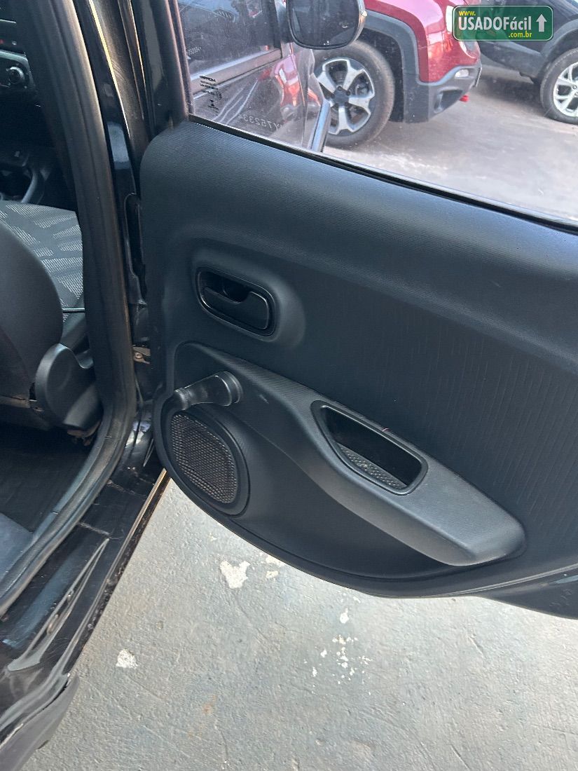 Fiat Mobi Like Flex 2021/2022 — foto 8 de 9