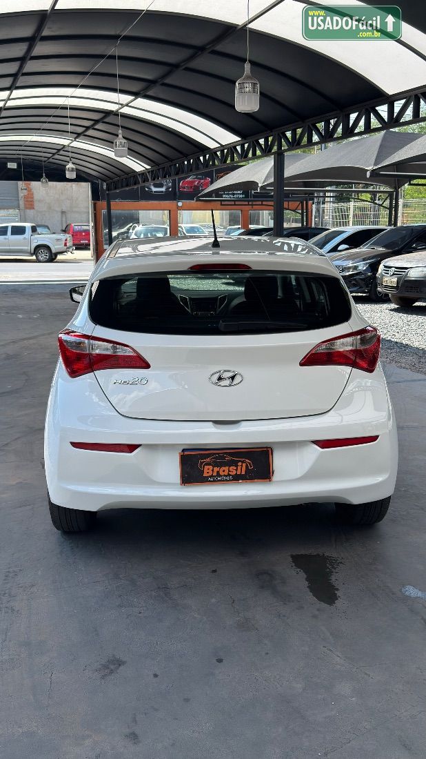 Hyundai HB20 Hatch Comfort 1.0 Flex 2016/2016 — foto 5 de 16