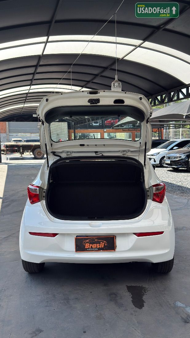 Hyundai HB20 Hatch Comfort 1.0 Flex 2016/2016 — foto 9 de 16