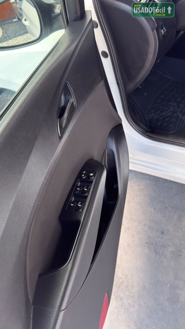 Hyundai HB20 Hatch Comfort 1.0 Flex 2016/2016 — foto 10 de 16