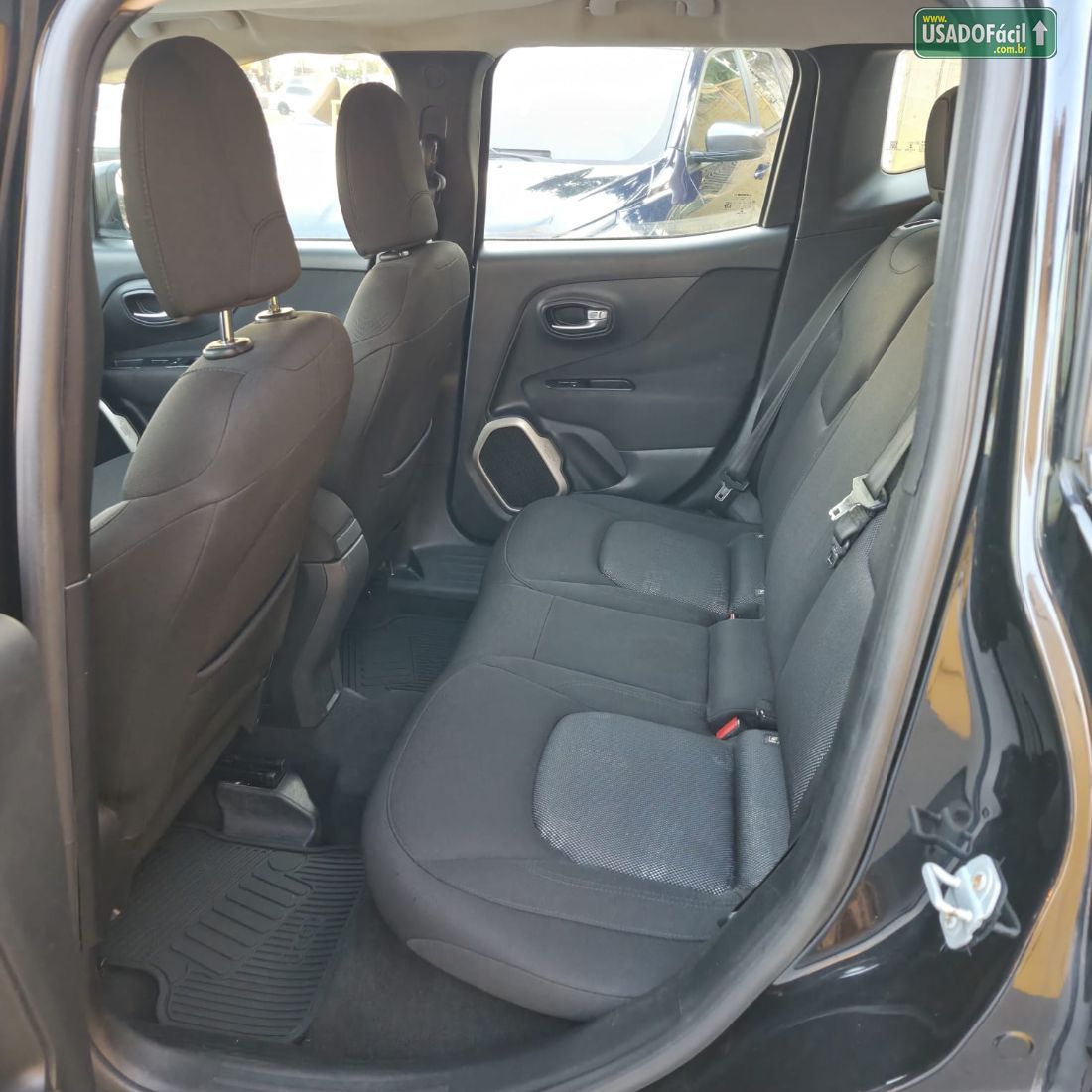Jeep Renegade Sport 1.8 4x2 Automático Flex 2018/2018 — foto 10 de 16