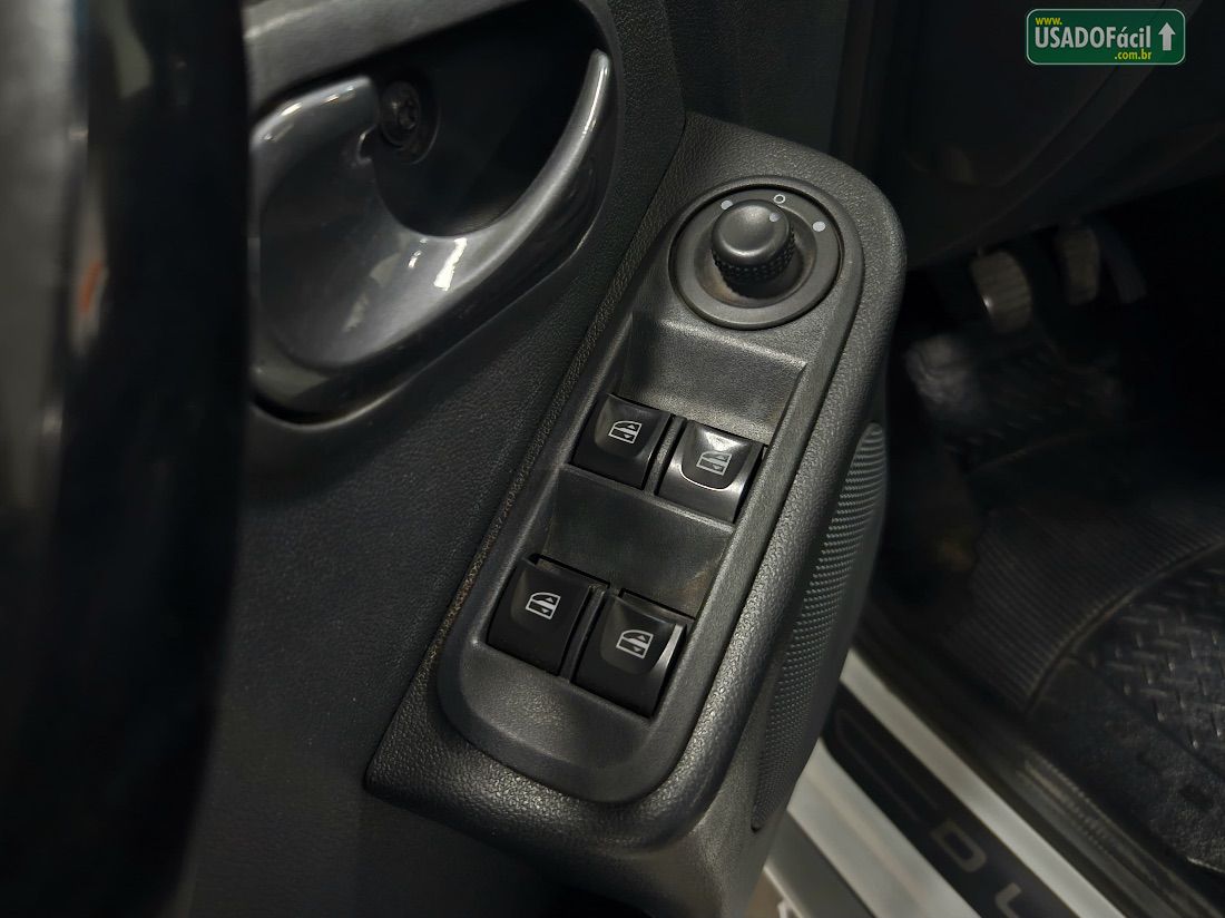 Renault Duster Dynamique 1.6 Mecânico Flex 2016/2017 — foto 14 de 17