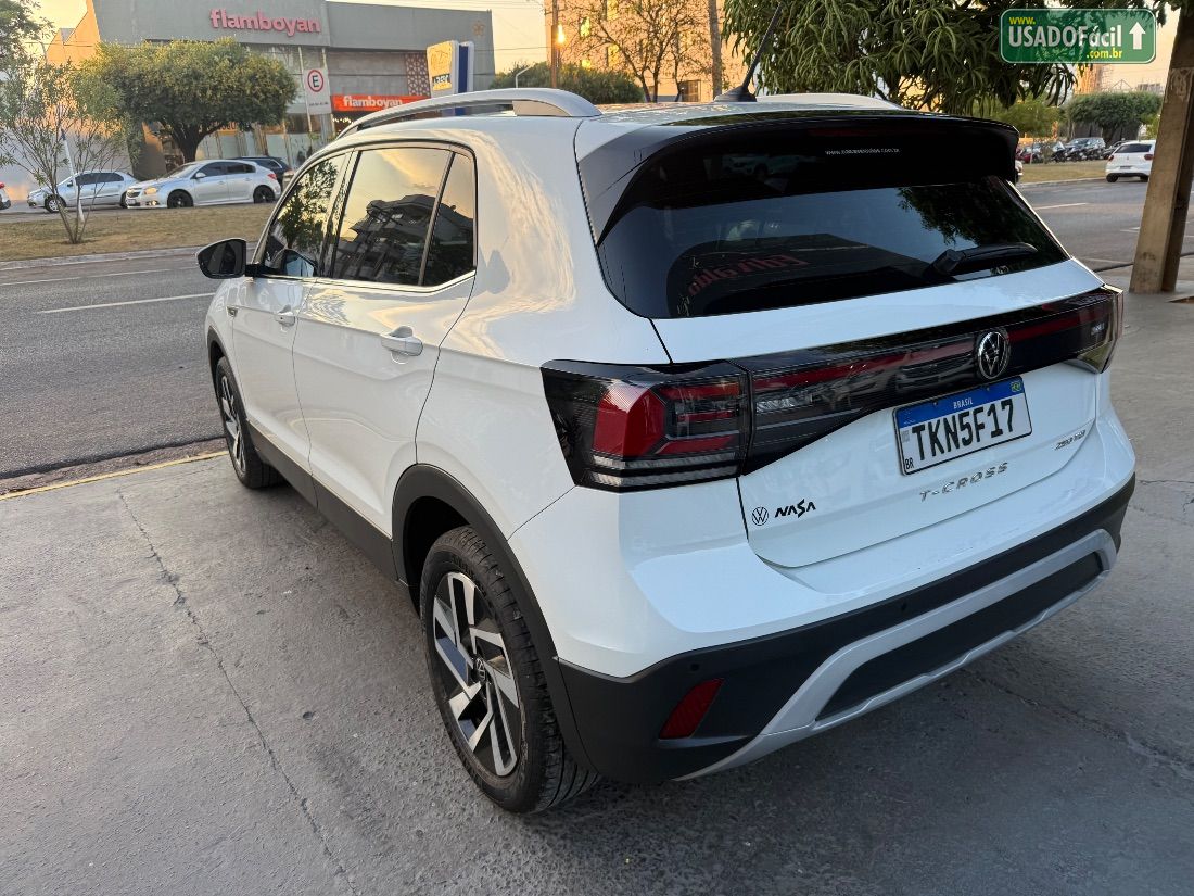 Volkswagen T-Cross Highline 250 TSI 1.4 Automático Flex 2024/2025 — foto 9 de 11