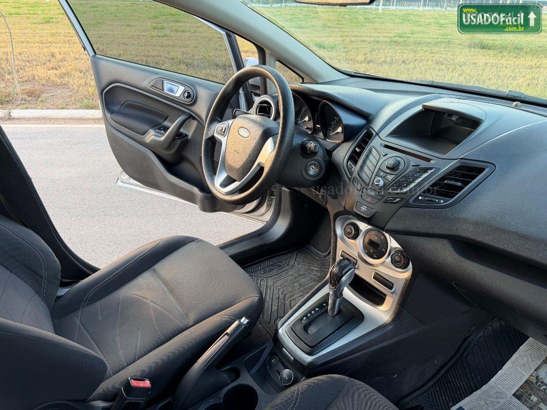 FORD Fiesta Sedan 1.6 Automático Flex 2013/2014 — foto 8 de 10
