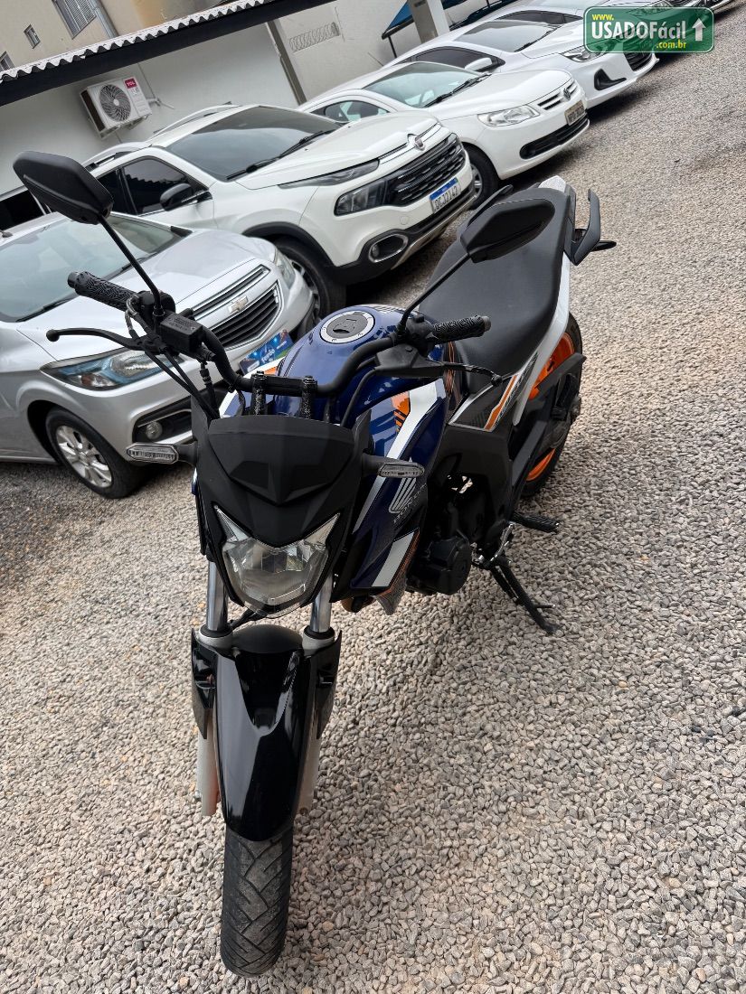Honda CB 250 Twister 2020/2020 — foto 3 de 5