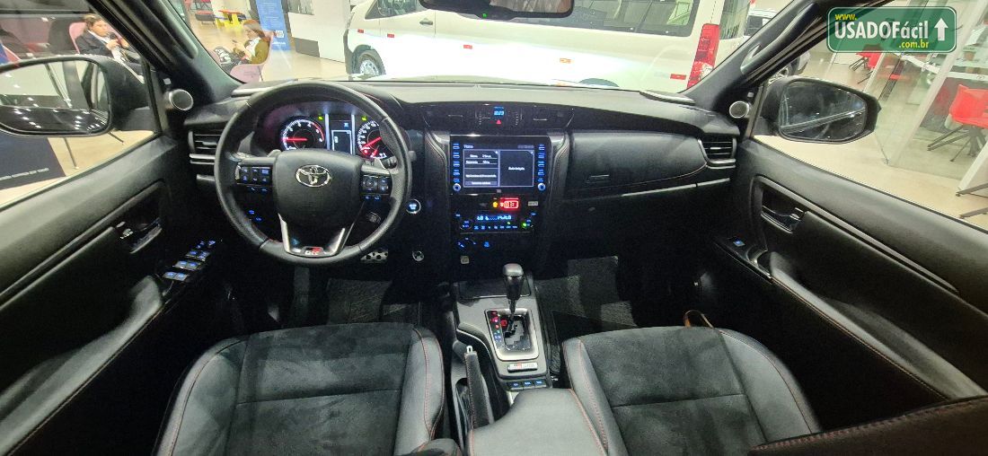 Toyota Hilux SW4 GRS 2.8 4x4 Turbo Automático Diesel 2022/2023 — foto 7 de 9