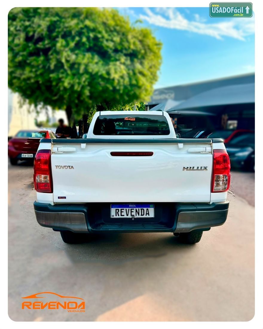 Toyota Hilux CS 4x4 2.8 TDI Mecânico Diesel 2021/2021 — foto 6 de 12