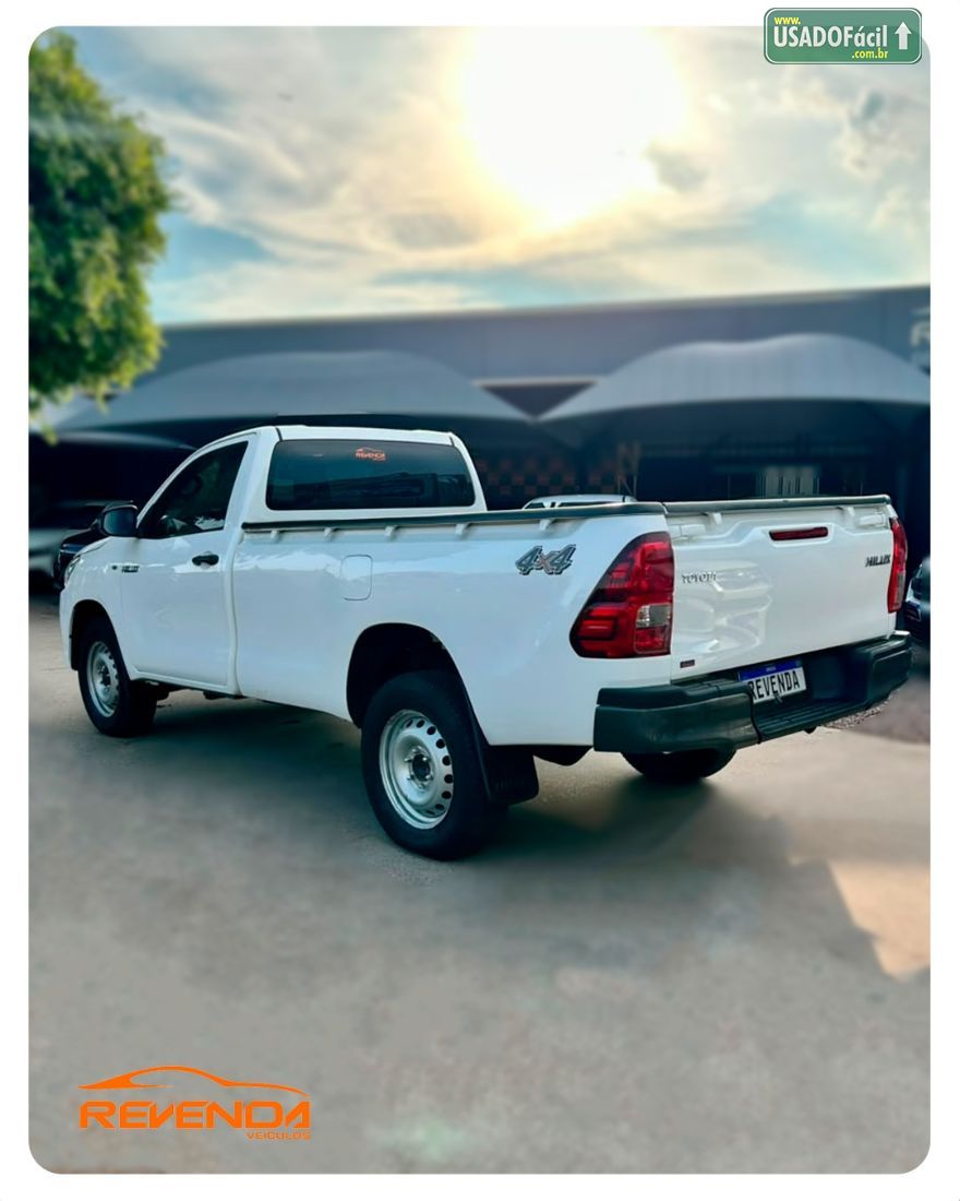 Toyota Hilux CS 4x4 2.8 TDI Mecânico Diesel 2021/2021 — foto 7 de 12