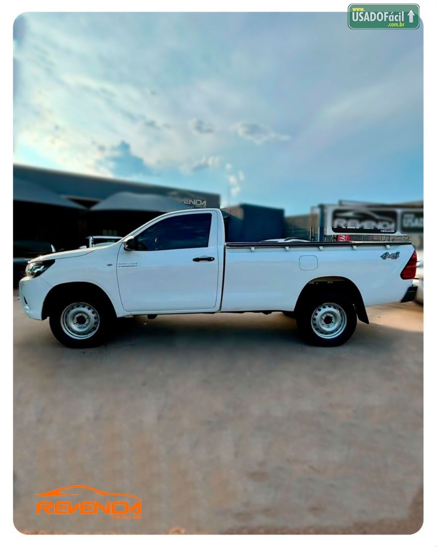 Toyota Hilux CS 4x4 2.8 TDI Mecânico Diesel 2021/2021 — foto 8 de 12
