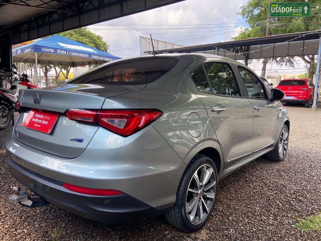 Fiat Cronos Precision 1.8 Automático Flex 2018/2019 — foto 4 de 9