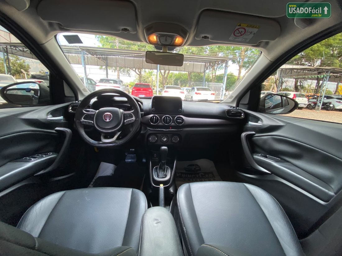 Fiat Cronos Precision 1.8 Automático Flex 2018/2019 — foto 8 de 9