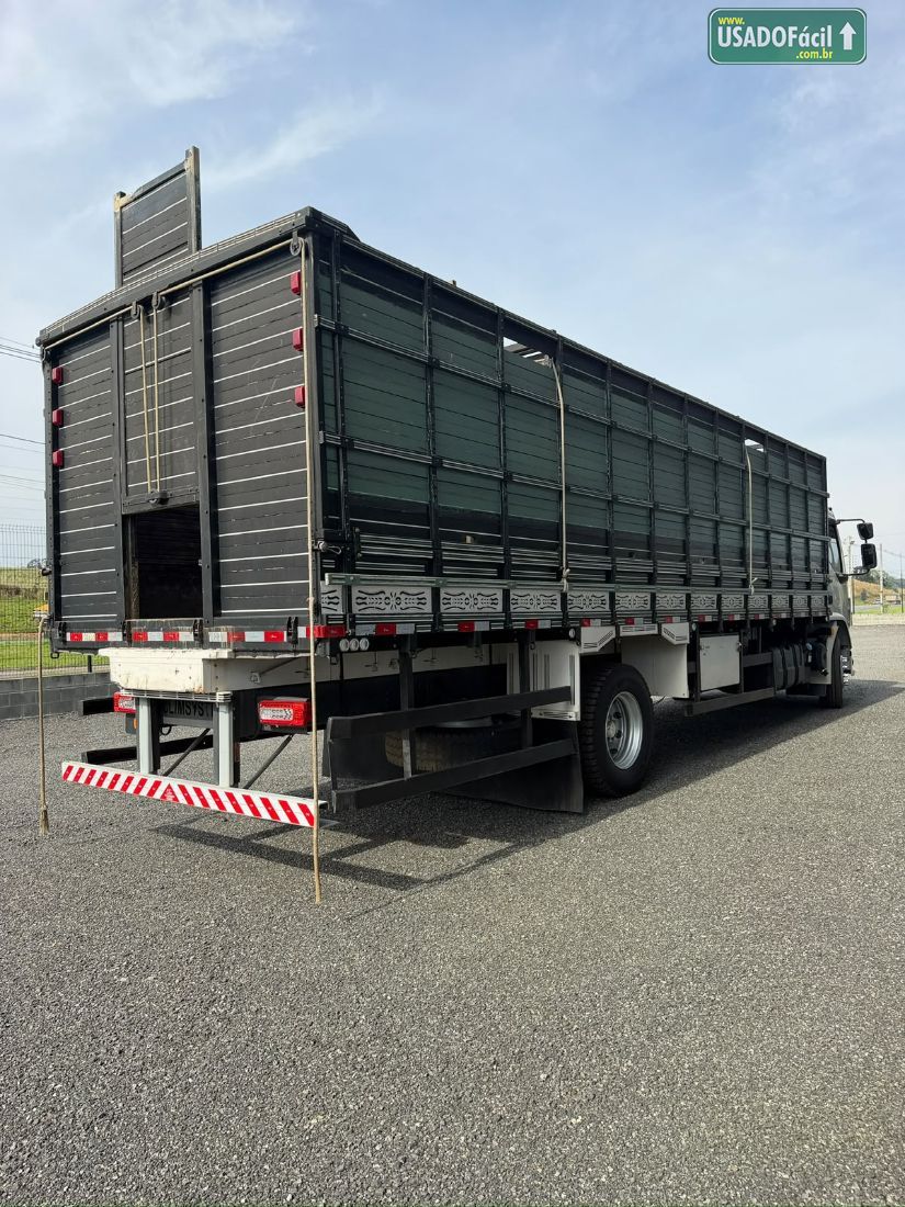 VOLVO volvo VM 270 4x2 2p diesel E5 2021/2021 — foto 4 de 12