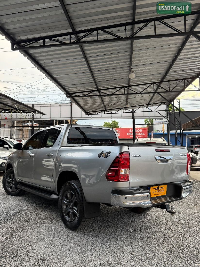 Toyota Hilux SR CD 2.8 4X4 TDI Automático Diesel 2024/2025 — foto 3 de 13