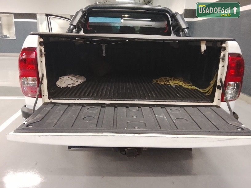 Toyota Hilux SRV CD 2.7 4x4 Automático Flex 2017/2017 — foto 7 de 9