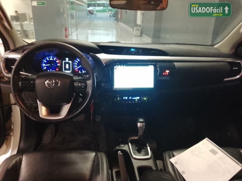 Toyota Hilux SRV CD 2.7 4x4 Automático Flex 2017/2017 — foto 8 de 9