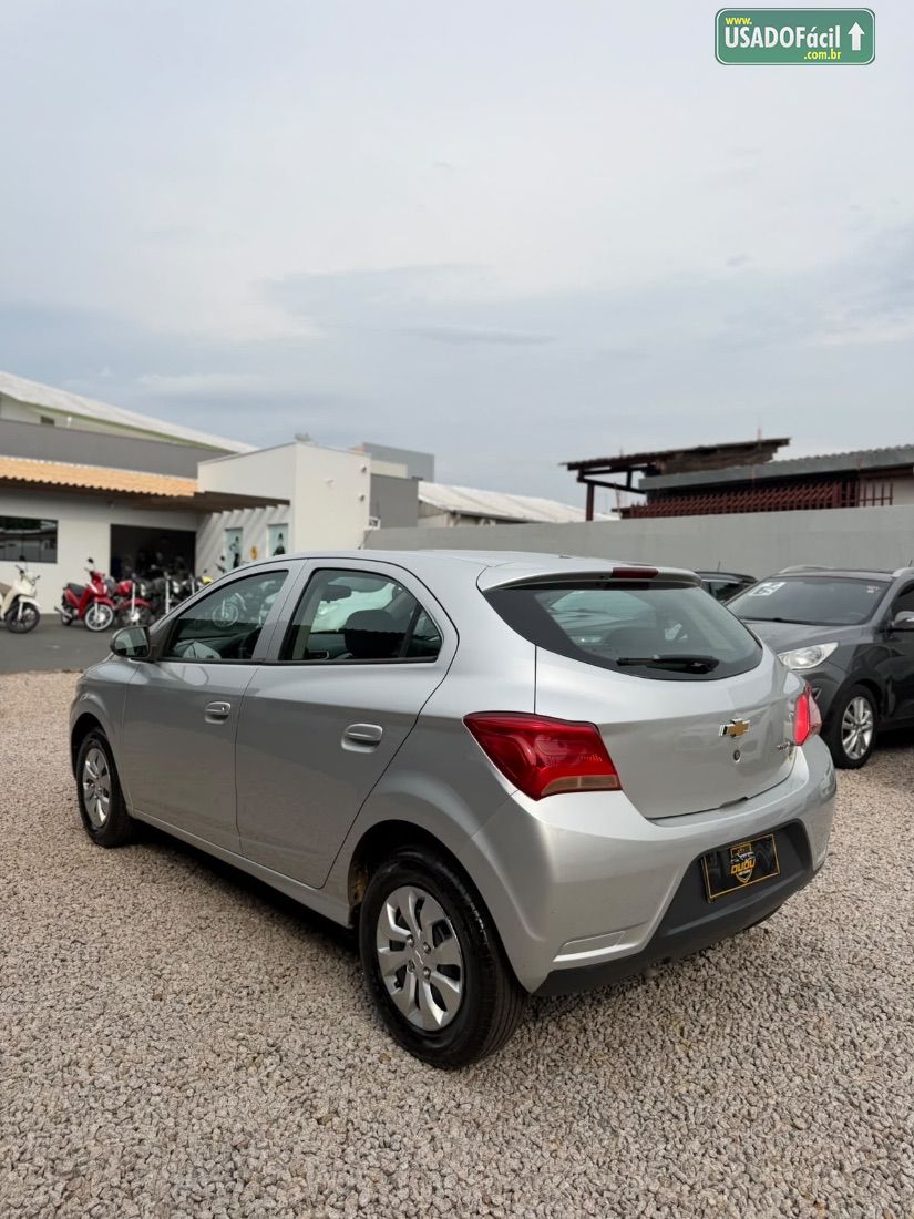 CHEVROLET/GM Onix Hatch LT 1.0 Mecânico Flex 2017/2017 — foto 5 de 11