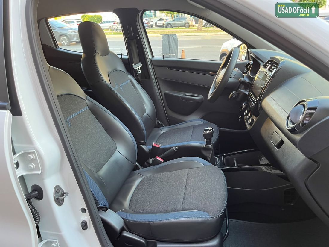 Renault Kwid Intense 1.0 Mecânico Flex 2022/2023 — foto 12 de 22