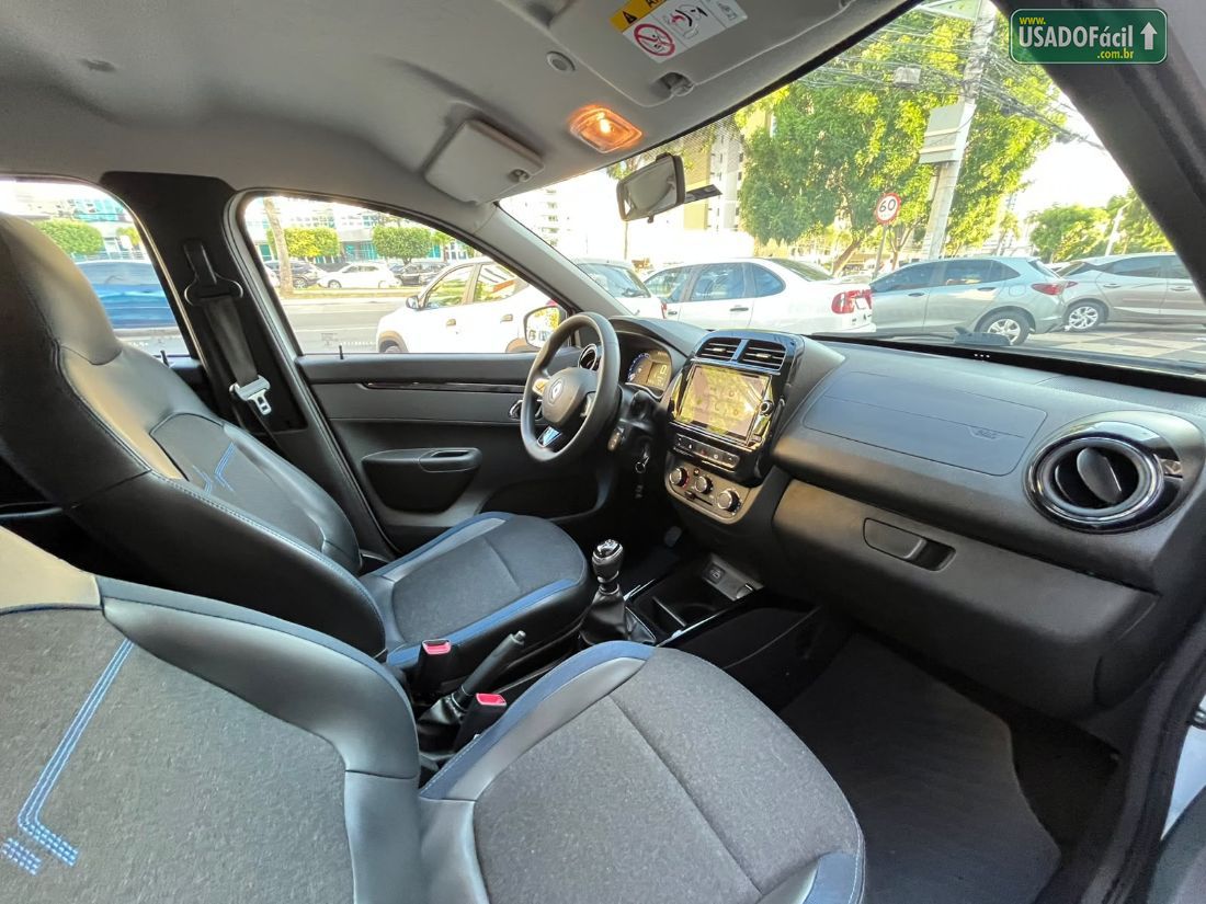 Renault Kwid Intense 1.0 Mecânico Flex 2022/2023 — foto 18 de 22