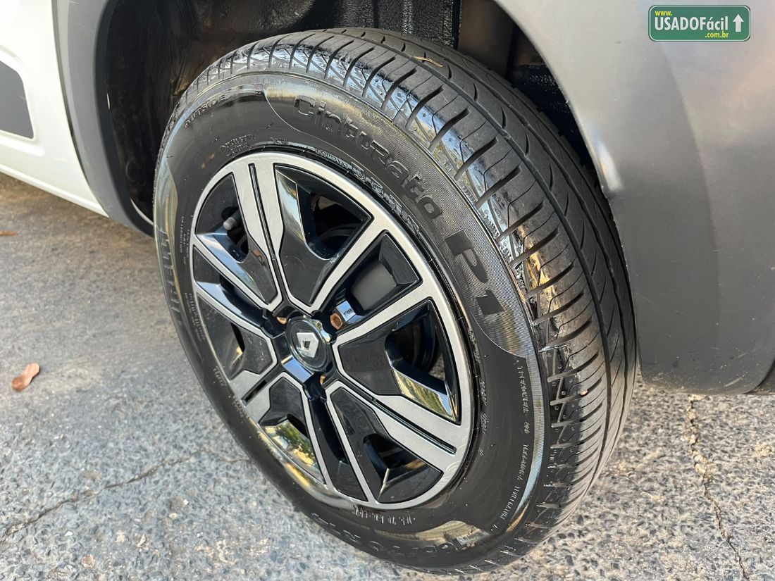 Renault Kwid Intense 1.0 Mecânico Flex 2022/2023 — foto 19 de 22